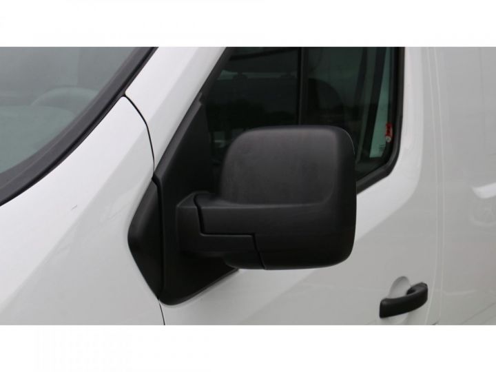 Utilitaire léger Renault Trafic Autre L2H1 1300 Kg 2.0 dCi - 120 III FOURGON Fourgon Grand Confort L2H1 PHASE 2 BLANC - 18