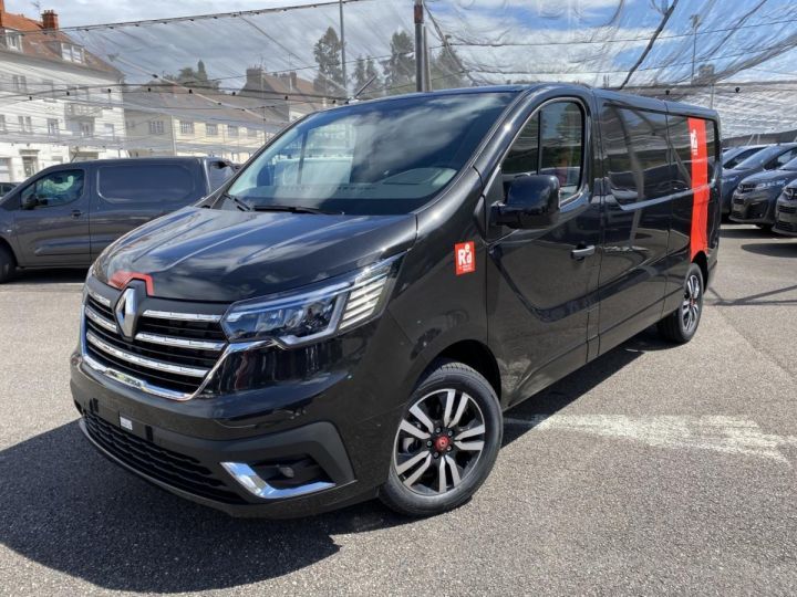 Utilitaire léger Renault Trafic Autre L2H1 FOURGON 3000 Kg 2.0 Blue dCi 150 EDC RED EDITION EXCLUSIVE Noir Midnight - 1