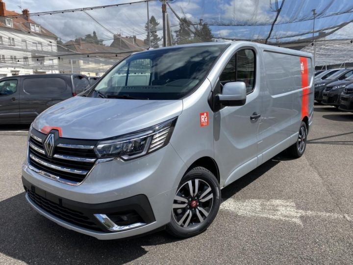 Utilitaire léger Renault Trafic Autre L2H1 FOURGON 3000 Kg 2.0 Blue dCi 150 EDC RED EDITION EXCLUSIVE Gris Highland - 1