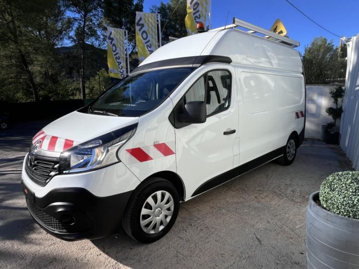 Utilitaire léger Renault Trafic Autre L2H2 1200 Kg 1.6 Energy dCi - 145  III FOURGON Fourgon Confort L2H2 PHASE 1 BLANC - 3