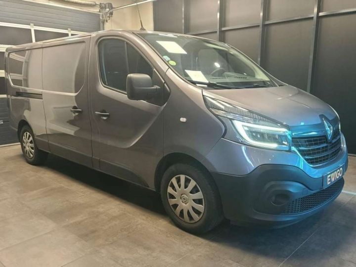 Utilitaire léger Renault Trafic Autre VU 2.0 DCI 145ch 1T0 L2H1 ENERGY GRAND CONFORT EDC Gris - 2