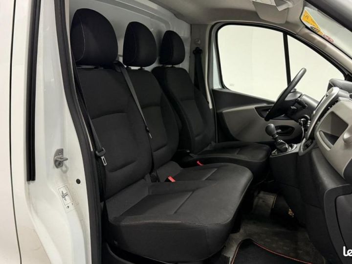 Utilitaire léger Renault Trafic Autre VU FOURGON 1.6 DCI 125ch 1T0 L2H1 ENERGY GRAND-CONFORT + CAMERA DE RECUL SUIVI R... Blanc - 11