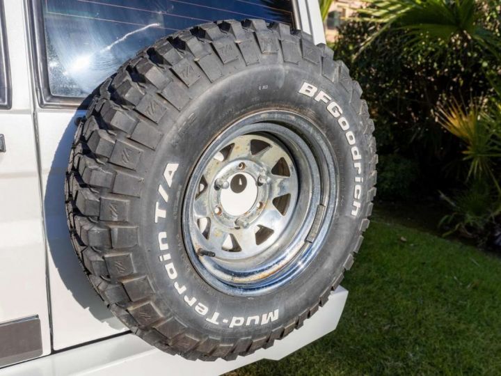 Utilitaire léger Toyota Land Cruiser Autre FOURGON 2.4 TBO D TOLE COURT Blanc - 29