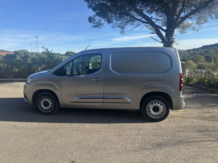 Utilitaire léger Toyota ProAce Autre CITY LONG 100 D-4D BUSINESS Gris C - 8