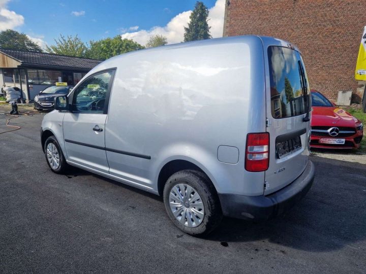 Utilitaire léger Volkswagen Caddy Autre 1.6 TDI 102 Utilitaire Gris Métallisé - 6