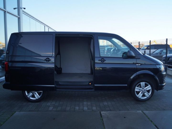 Utilitaire léger Volkswagen Transporter Autre 2.0tdi L2H1 Airco ALU PDC Noir - 3