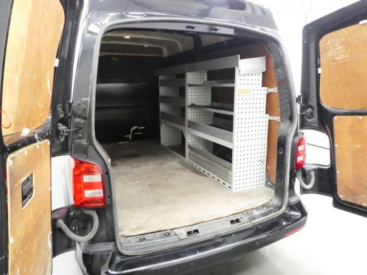 Utilitaire léger Volkswagen Transporter Autre FG 3.0T L2H1 2.0 TDI 150CH BUSINESS LINE PLUS DSG7 NOIR - 5