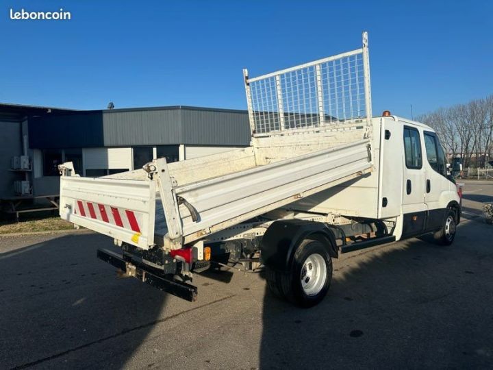 Utilitaire léger Iveco Daily Benne arrière 20990 ht double cabine benne coffre  - 3