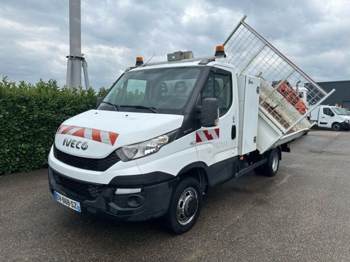 Utilitaire léger Iveco Daily Benne arrière 22990 ht tribenne coffre 35c15  - 1