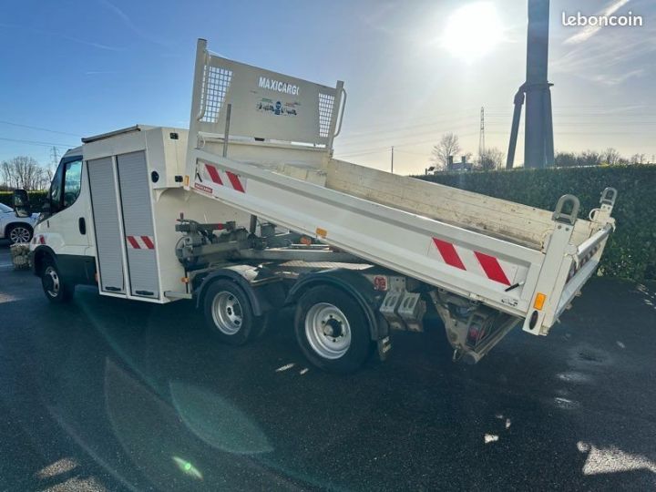 Utilitaire léger Iveco Daily Benne arrière 32990 ht 35c18 maxicargo benne basculante  - 4