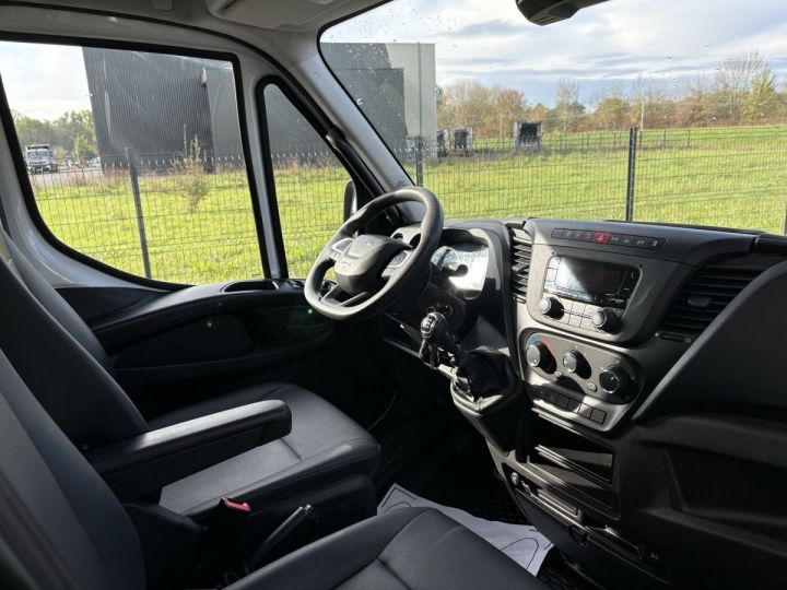 Utilitaire léger Iveco Daily Benne arrière 35C140 BENNE BLANC - 4