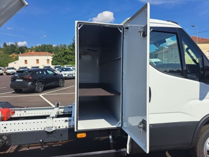 Utilitaire léger Iveco Daily Benne arrière 35C16 BENNE 40000E HT Blanc - 28