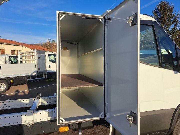 Utilitaire léger Iveco Daily Benne arrière 35C16 BENNE ET COFFRE Blanc - 27