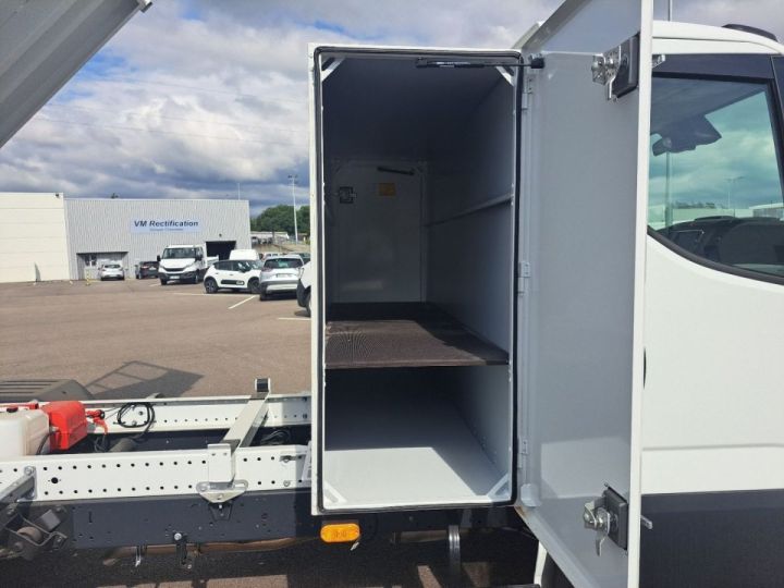 Utilitaire léger Iveco Daily Benne arrière 35C18 A8 BENNE 46000E HT Blanc - 25