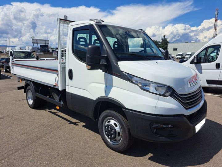 Utilitaire léger Iveco Daily Benne arrière 35C18 BENNE 45900E HT Blanc - 3