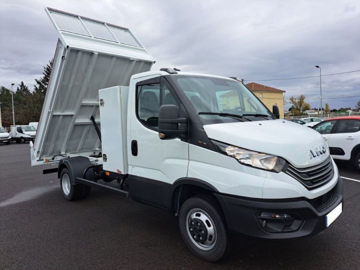 Utilitaire léger Iveco Daily Benne arrière 35C18 BENNE 47000E HT Blanc - 1