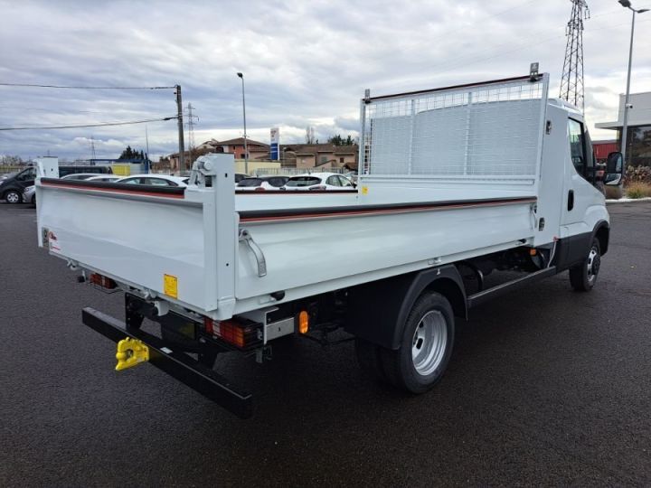 Utilitaire léger Iveco Daily Benne arrière 35C18 BENNE 47000E HT Blanc - 4