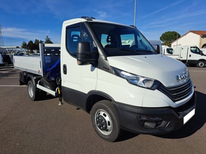 Utilitaire léger Iveco Daily Benne arrière 35C18 GRUE BENNE 75000E HT Blanc - 3