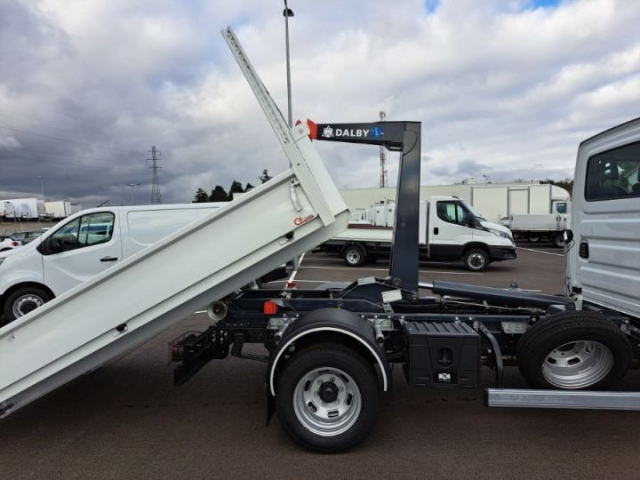 Utilitaire léger Iveco Daily Benne arrière 35C18 POLYBENNE 58500E HT Blanc - 26