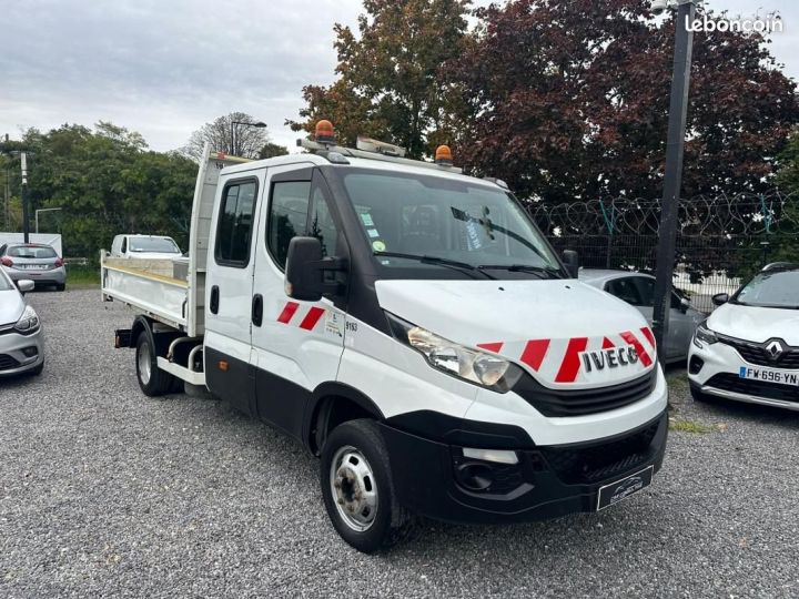 Utilitaire léger Iveco Daily Benne arrière FOURGON BENNE BASCULANTE 6 PLACES 1 ERE MAIN TVA RECUPERABLE Blanc - 3