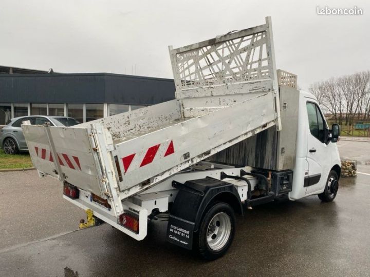 Utilitaire léger Renault Master Benne arrière 17990 ht benne coffre 2.3 dci 145cv 95.000km  - 3