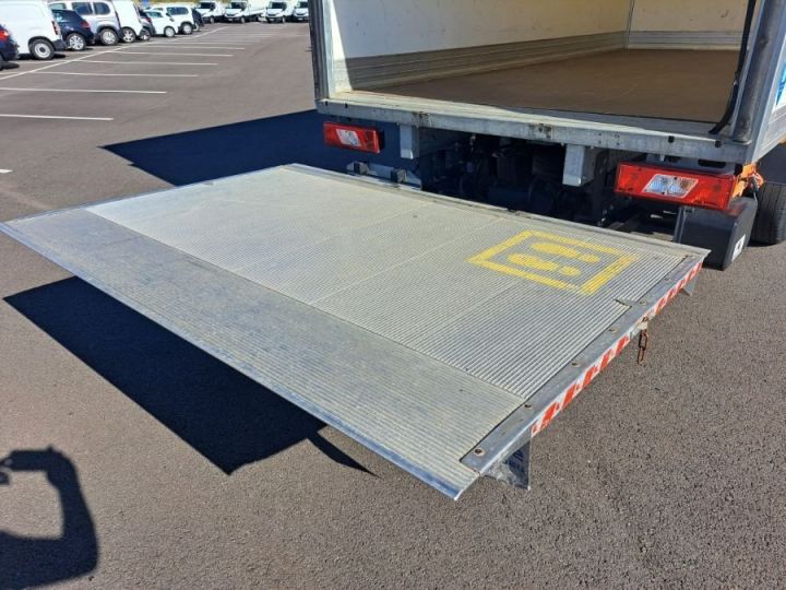 Utilitaire léger Ford Transit Chassis cabine CHASSIS CABINE P350 L4 2.0 TDCI 170 TREND CAISSE HAYON Blanc - 4