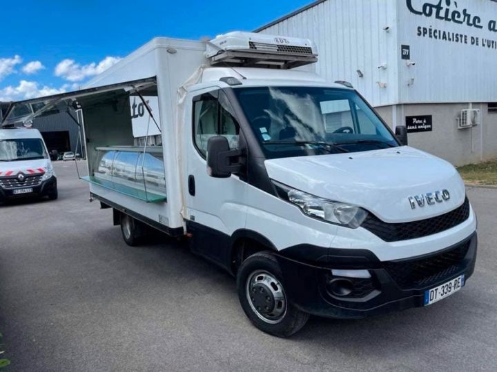 Utilitaire léger Iveco Daily Chassis cabine Chassis-Cabine 42990 ht camion magasin boucherie 35c15  - 1