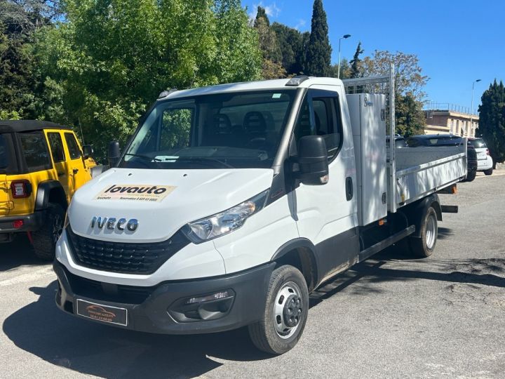 Utilitaire léger Iveco Daily Chassis cabine CHASSIS CABINE C 35 C 16 EMP 3750 QUAD-LEAF BVM6 Blanc - 3