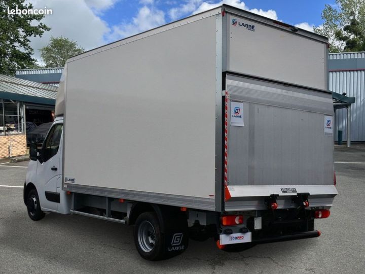 Utilitaire léger Renault Master Chassis cabine 20m3 Confort Chassis Cabine L4 Hayon 3,5T Blue DCI 165 Euro VI Propulsion Roues Jumelées Leasing Blanc - 1