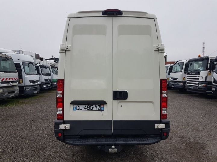 Utilitaire léger Iveco Daily Fourgon tolé 35 S 134 MS V12 2.3hpi BLANC Occasion - 6