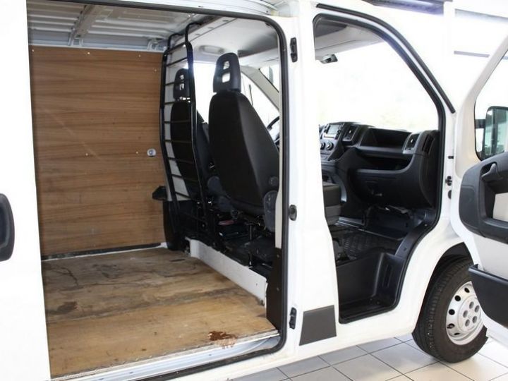 Utilitaire léger Peugeot Boxer Fourgon tolé FOURGON TOLE 333 L1H1 BLUEHDI 110 PREMIUM  - 6