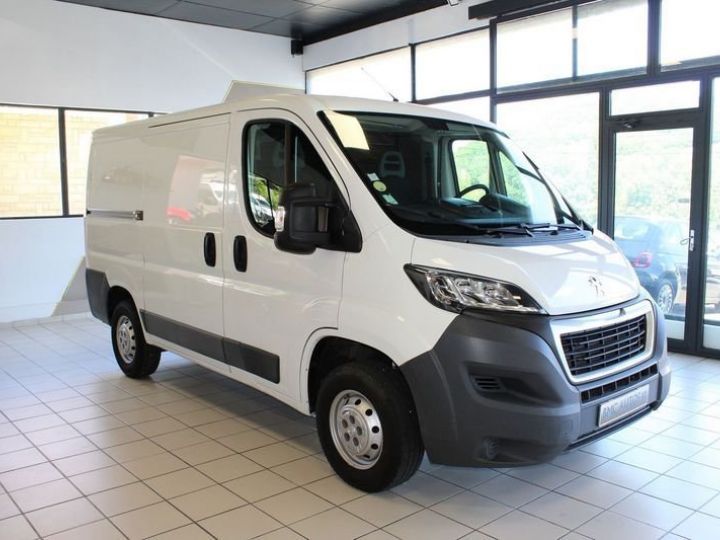 Utilitaire léger Peugeot Boxer Fourgon tolé FOURGON TOLE 333 L1H1 BLUEHDI 110 PREMIUM  - 7