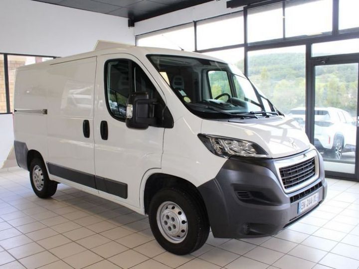 Utilitaire léger Peugeot Boxer Fourgon tolé FOURGON TOLE 333 L1H1 BLUEHDI 110 PREMIUM  - 9