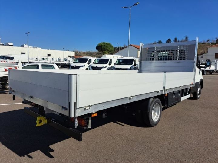 Utilitaire léger Iveco Daily Plateau 35C16 PLATEAU 5M 48900E HT Blanc - 2