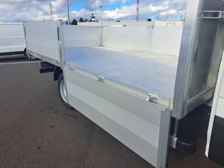 Utilitaire léger Iveco Daily Plateau 35C18 PLATEAU 46500E HT Blanc - 22