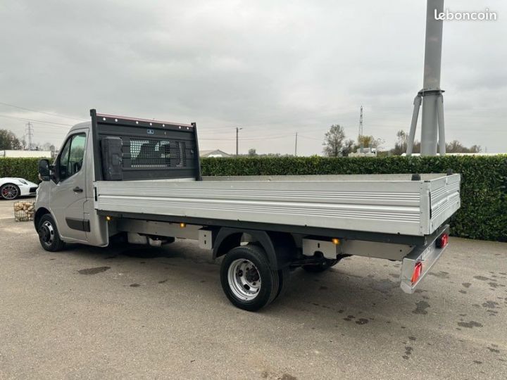 Utilitaire léger Renault Master Plateau 22490 ht plateau fixe 4.20m Gris - 4