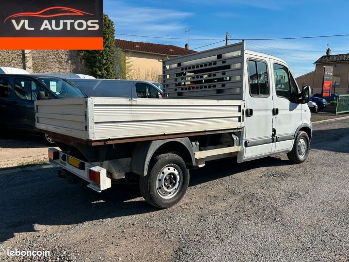 Utilitaire léger Renault Master Plateau Plateau 2.5 DCI 100 cv Année 2006 Faible kilométrage Blanc - 4