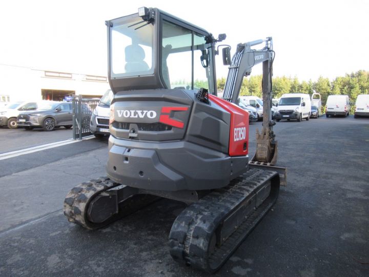 Varias utilidades Volvo Miniexcavadora MINI PELLE ECR50  - 3