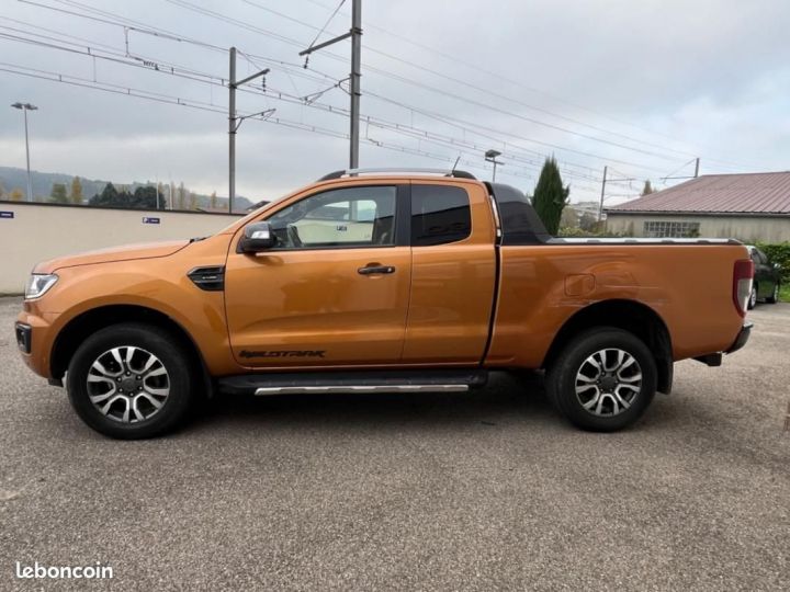 Vehiculo comercial Ford Ranger 4 x 4 SUPER CABINE 2.0 TDCI 215CH WILDTRACK 4X4 BVA Orange - 5