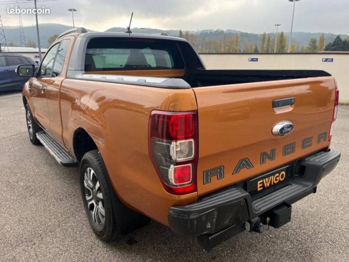 Vehiculo comercial Ford Ranger 4 x 4 SUPER CABINE 2.0 TDCI 215CH WILDTRACK 4X4 BVA Orange - 6