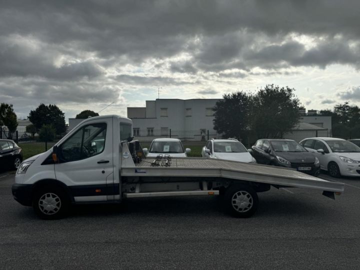 Vehiculo comercial Ford Transit Caja abierta 350 L5 2.0 130 Plateau cabine 350 L5 Trend 155MKms BLANC - 4