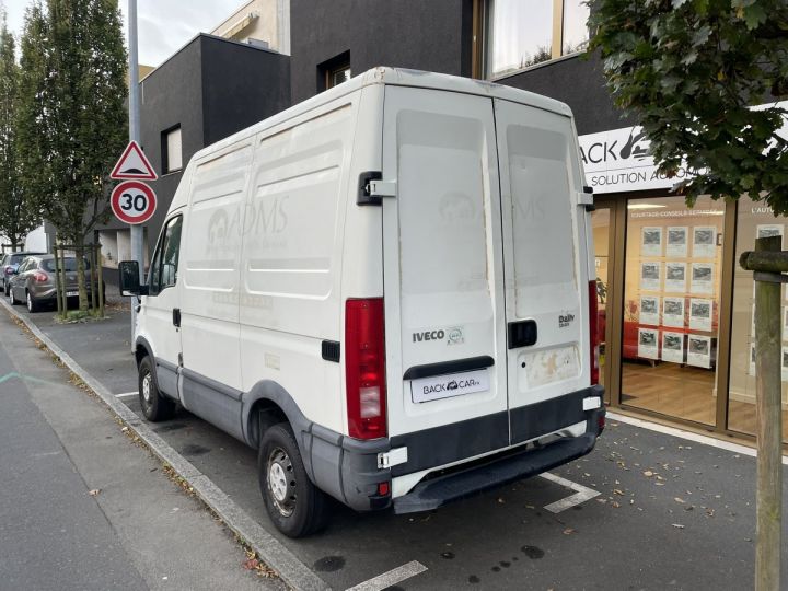 Vehiculo comercial Iveco Daily Chasis cabina CHASSIS CABINE CAB 29L10 EMP 3000 - 2P Blanc - 5