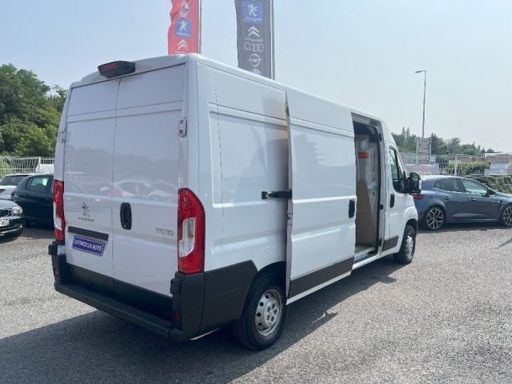 Vehiculo comercial Peugeot Boxer Furgón FOURGON TOLE 330 BLUEHDI 140 Blanc - 8