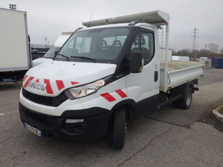 Vehiculo comercial Iveco Daily 35C13 Empattement 3450 Tor Blanc - 1