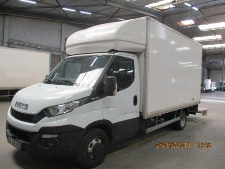 Vehiculo comercial Iveco Daily 35C15 Empattement 4100 Tor - 24 900 HT Blanc - 1