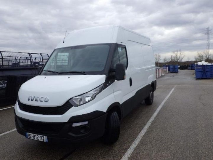 Vehiculo comercial Iveco Daily 35S13V11 - 13 900 HT Blanc - 1