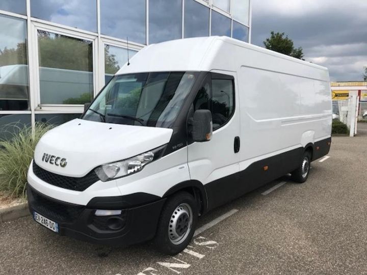 Vehiculo comercial Iveco Daily 35S15/2.3V16 - 18 500 HT Blanc - 1