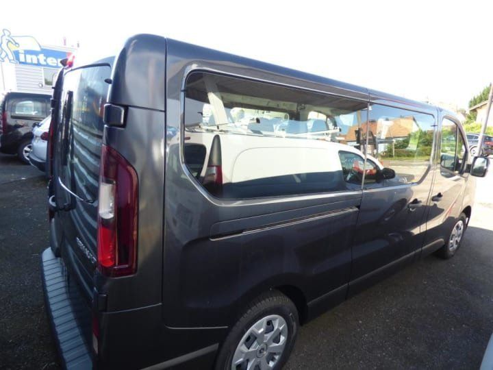 Vehiculo comercial Renault Trafic Microbuses 3 MINIBUS L2 dCi 150 CH Energy S&S Intens GRAND EQUILIBRE GRIS - 3