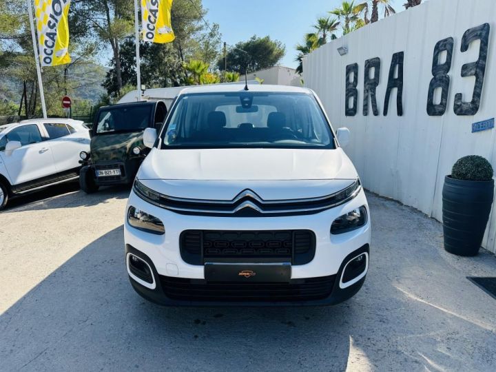 Vehiculo comercial Citroen Berlingo Otro 1.2 PureTech 12V - 110 S&S  III COMBI M Live PHASE 1 BLANC - 2