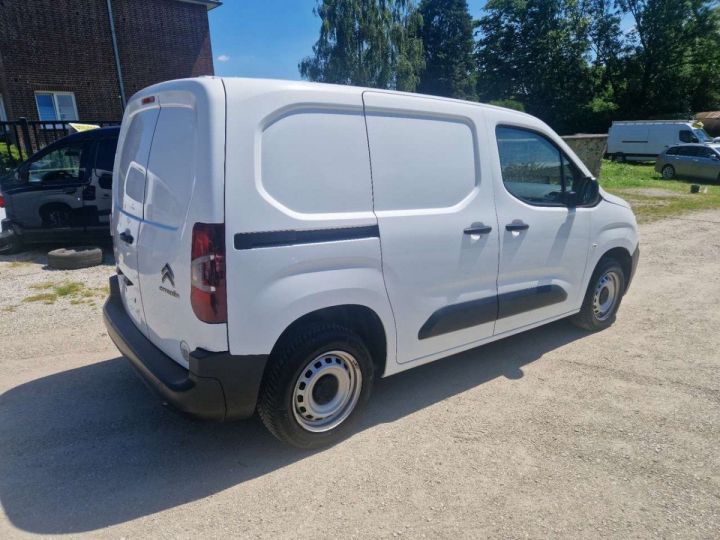 Vehiculo comercial Citroen Berlingo Otro 1.5 HDI Utilitaire 3 Places Blanc - 4